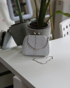 Kadın Silver Simli Metal Tutma Kulplu Kalp Klips Abiye El Çantası