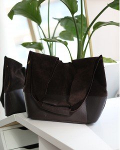 Kadın Acı Kahve Süet Ek Portföylü Büyük Boy Omuz Çantası