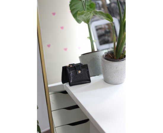 Kadın Siyah Kroko Desenli Kartlık Detaylı Kare Cüzdan