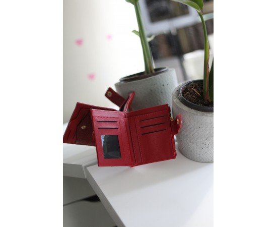 Kadın Kırmızı Kroko Desenli Kartlık Detaylı Kare Cüzdan Kadın Kırmızı Kroko Desenli Kartlık Detaylı Kare Cüzdan