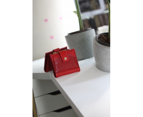 Kadın Kırmızı Kroko Desenli Kartlık Detaylı Kare Cüzdan Kadın Kırmızı Kroko Desenli Kartlık Detaylı Kare Cüzdan