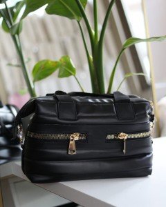 Kadın Siyah Çift Fermuar Detaylı Büyük Boy Askılı El & Omuz Çantası