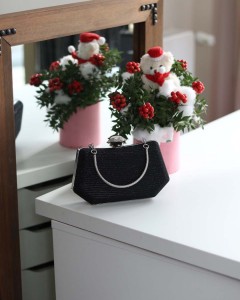 Kadın Siyah Tutma Detaylı Abiye Çanta 