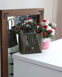 Kadın Haki Yeşil Kroko Ayarlanabilir Askılı Omuz Çantası 