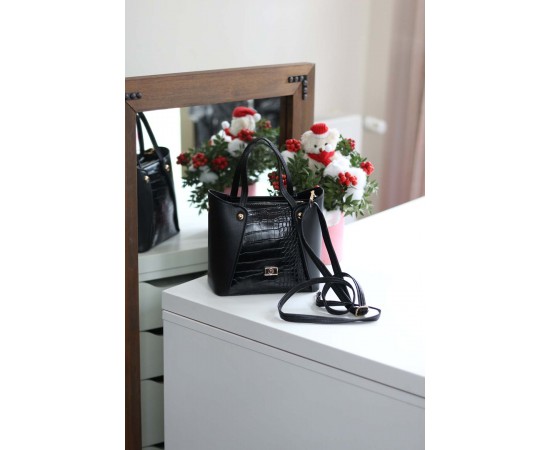 Kadın Siyah Kroko Ayarlanabilir Askılı Omuz Çantası 