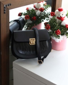 Kadın Siyah Ayarlanabilir Askılı Omuz Çantası Kadın Siyah Ayarlanabilir Askılı Omuz Çantası