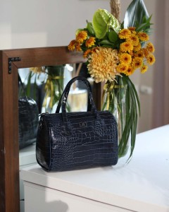 Kadın Lacivert Kroko Askılı El Omuz Çantası 