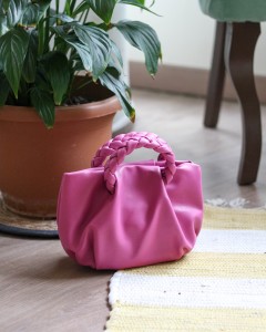 Fuşya Örgü Sap Detaylı Günlük Omuz Çantası