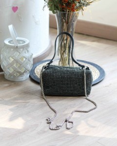 Siyah Özel Form Taşlı Abiye Çanta