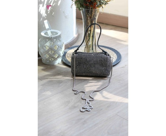 Platin Özel Form Taşlı Abiye Çanta Platin Özel Form Taşlı Abiye Çanta