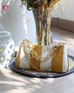 Hardal Sarısı İki Renk Baget Zincirli Çanta