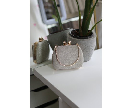 Kadın Gold Simli Metal Tutma Kulplu Kalp Klips Abiye El Çantası