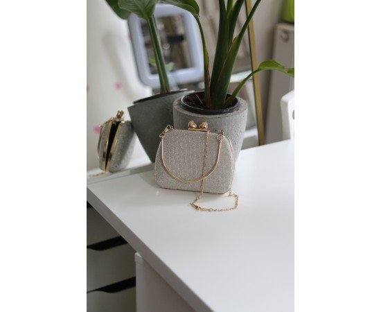 Kadın Gold Simli Metal Tutma Kulplu Kalp Klips Abiye El Çantası