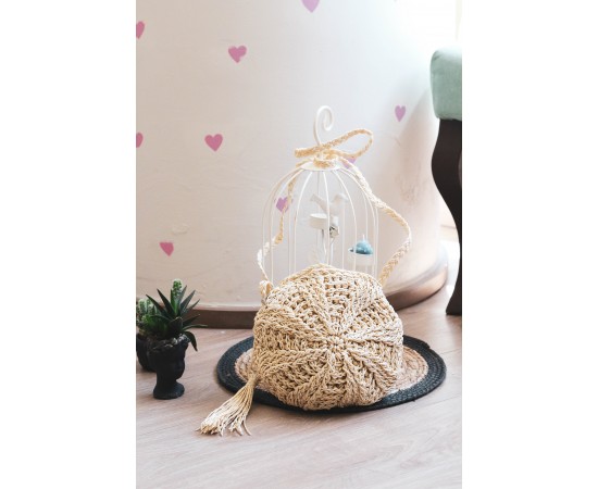 Bej Oval Püskül Detaylı Hasır Çanta