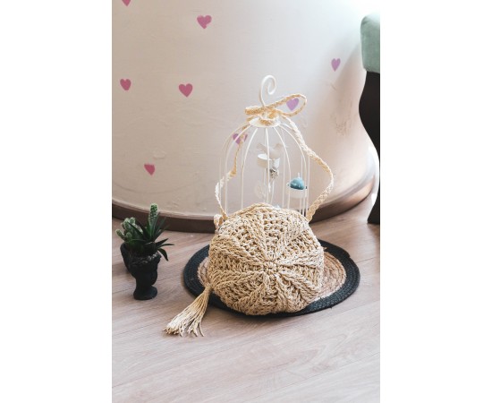 Bej Oval Püskül Detaylı Hasır Çanta