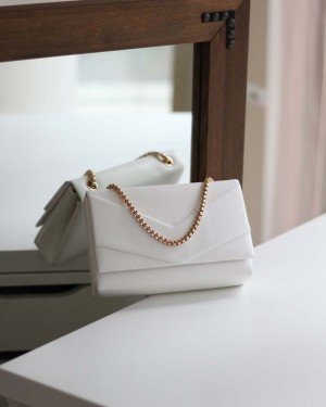 Kadın Beyaz Zarf Kutu Omuz Çantası