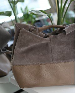 Kadın Vizon Süet Ek Portföylü Büyük Boy Omuz Çantası