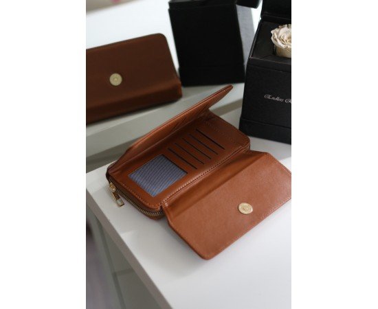 Kadın Taba Klişe Detaylı Büyük Boy Kartlıklı Cüzdan 