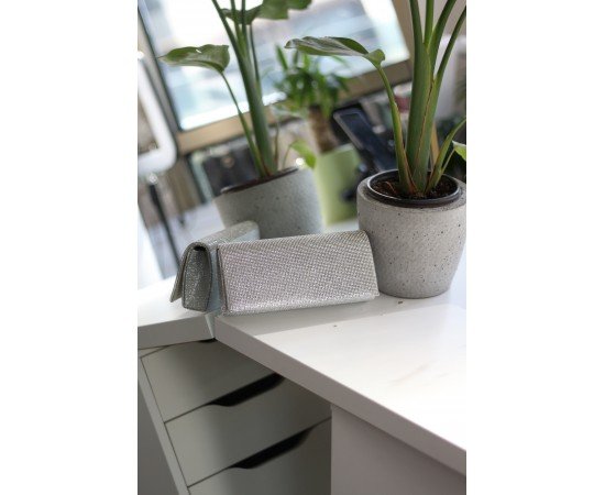 Kadın Silver Taş Kapak Detaylı Zincirli Abiye Omuz Çantası Kadın Silver Taş Kapak Detaylı Zincirli Abiye Omuz Çantası