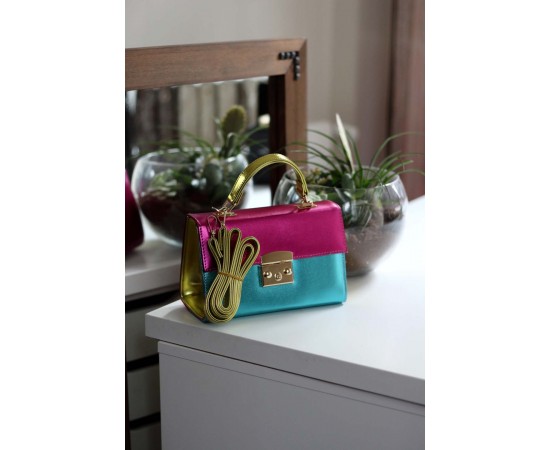 Kadın Üç Renkli Kilit Detaylı Askılı Omuz Çantası