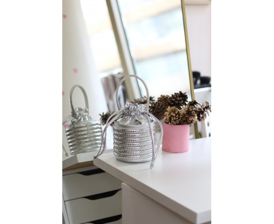 Kadın Silver Özel Form Çapraz Taş İşleme Abiye Çanta Kadın Silver Özel Form Çapraz Taş İşleme Abiye Çanta