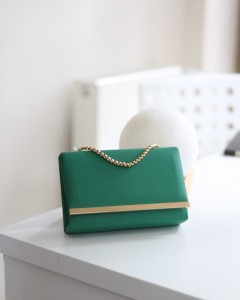 Yeşil Gold Çıtalı Omuz Çantası Yeşil Gold Çıtalı Omuz Çantası