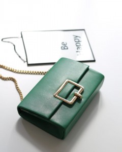 Yeşil Gold Tokalı Omuz Çantası Yeşil Gold Tokalı Omuz Çantası