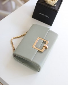 Su Yeşili Kare Tokalı Omuz Çantası