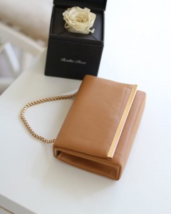 Taba Gold Şerit Detaylı Omuz Çantası