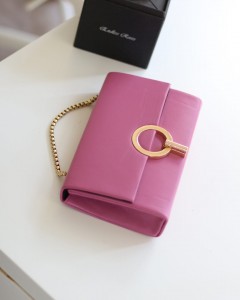 Fuşya Yuvarlak Tokalı Omuz Çantası