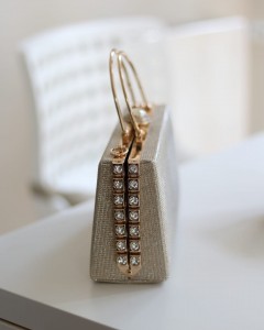 Gold Simli Özel Kristal Detay Metal Saplı Abiye Çanta 