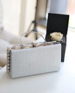 Silver Simli Özel Kristal Detay Metal Saplı Abiye Çanta 