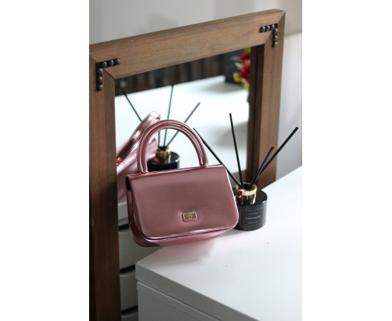 Kadın Pudra Parlak Renkli Zincir Detaylı El Çantası 