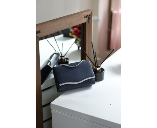 Kadın Lacivert Taş Şeritli Omuz Çantası 