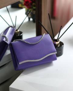 Kadın Mor Taş Şeritli Omuz Çantası 