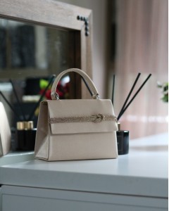 Kadın Nude Saten Taş  Detaylı Abiye Omuz Çantası