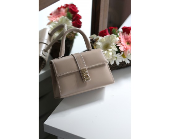 Kadın Vizon Gold Kare Kilit Detaylı Mini El & Omuz Çantası