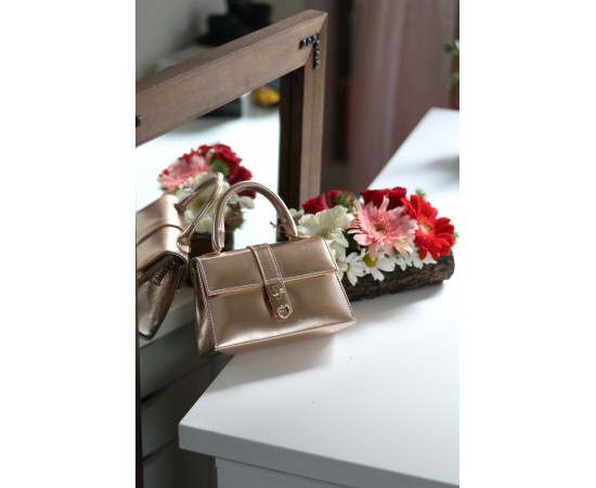 Kadın Rose Gold Kare Kilit Detaylı Mini El & Omuz Çantası