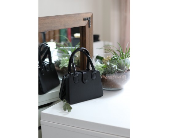 Kadın Siyah Çift Kulp Detaylı Mini Kalıp Omuz Çantası