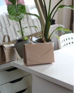 Kadın Nude Zarf Tutma Saplı Omuz Çantası