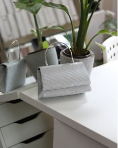 Kadın Silver Metal Tutma Saplı Kapaklı Abiye Çanta