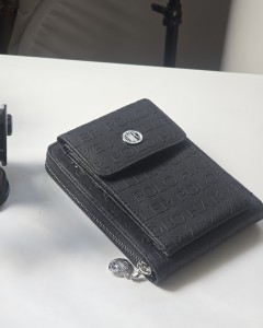 Siyah Kabartma Desenli 2 gözlü Telefon Çantası