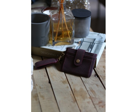 Kadın Bordo Mini Maskot Kartlık