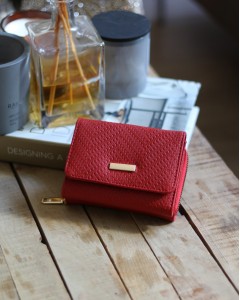 Kadın Kırmızı Kartlık Detaylı Mini Cüzdan