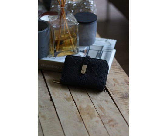 Kadın Siyah Dokulu Kartlık Detaylı Küçük Boy Cüzdan