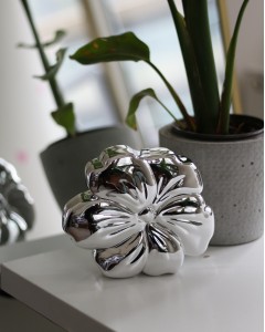 Kadın Silver Kaplama Çiçek Desenli Abiye Çanta