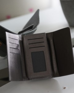 Kadın Gri Gold Aksesuar Detaylı Cüzdan