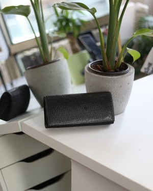 Kadın Siyah Taş Kapak Detaylı Zincirli Abiye Omuz Çantası