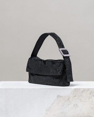 Kadın Siyah Toka Detaylı Taş Dokuma Omuz Çanta