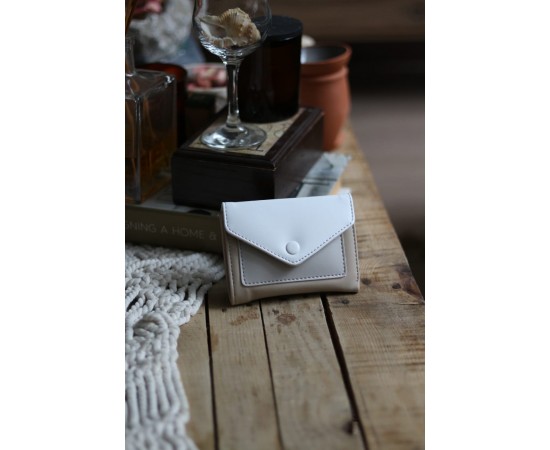 Krem Bej Çift Renk Düğme Detaylı Mini Cüzdan